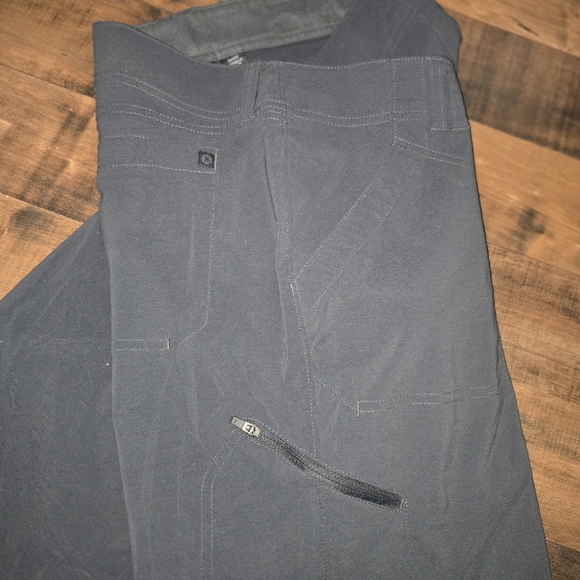 Marmot Women’s Adventure Hiking Pants Size 10 Charcoal Performance Trail - Picture 4 of 6